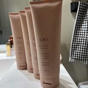 Vegamour Gro shampoo & conditioner X2 of each
